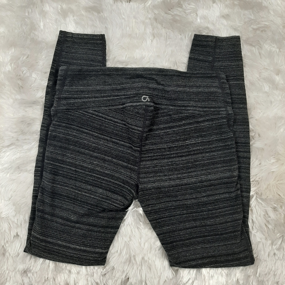 Gap Fit gfast Space Dye Leggings Size Small - Picture 5 of 11